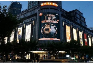 別再被忽悠了！戶外LED廣告到底多少錢？