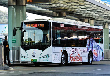 景田百歲山深圳公交車廣告投放案例