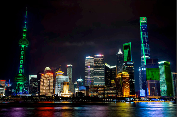 喜力啤酒上海中心大廈LED廣告