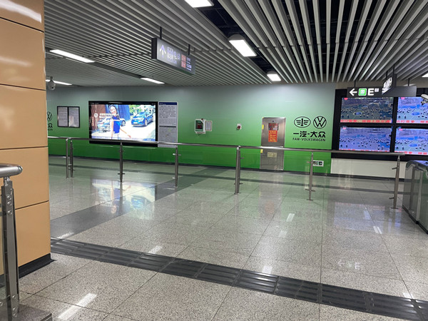 一汽大眾ID4汽車深圳地鐵廣告